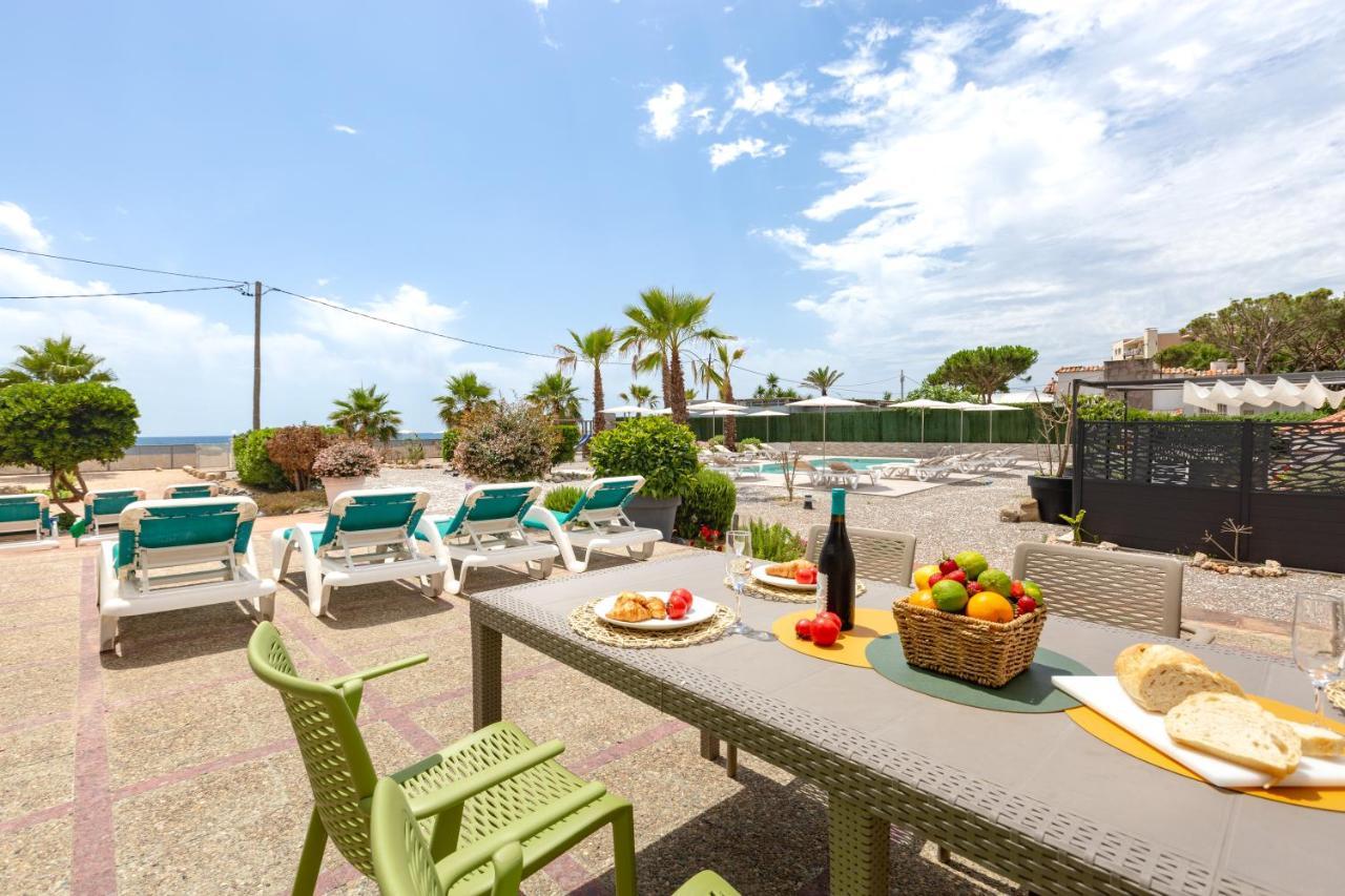 Malgrat De Mar Beachfront Village Habitación foto