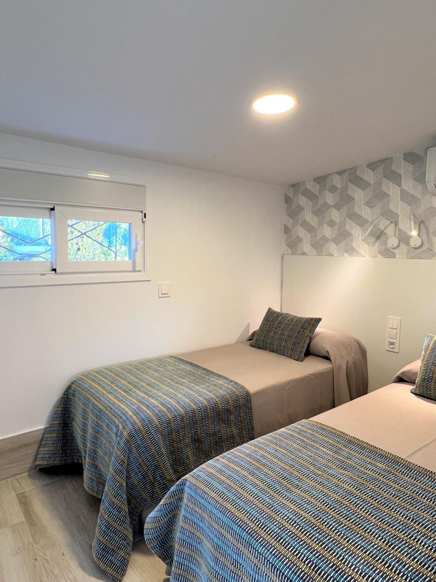 Malgrat De Mar Beachfront Village Habitación foto